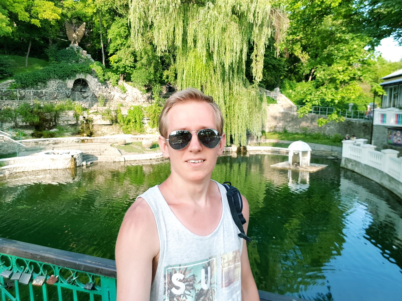 
                                        Координаты: ≈ <a href='https://maps.google.com/maps?ll=48.677778, 26.578889&q=48.677778, 26.578889&spn=0.5,0.5&t=h&hl=ua' target='_blank'>48.677778, 26.578889</a>.
                                        
                                        Дата: 08.07.2018 19:05
                                    