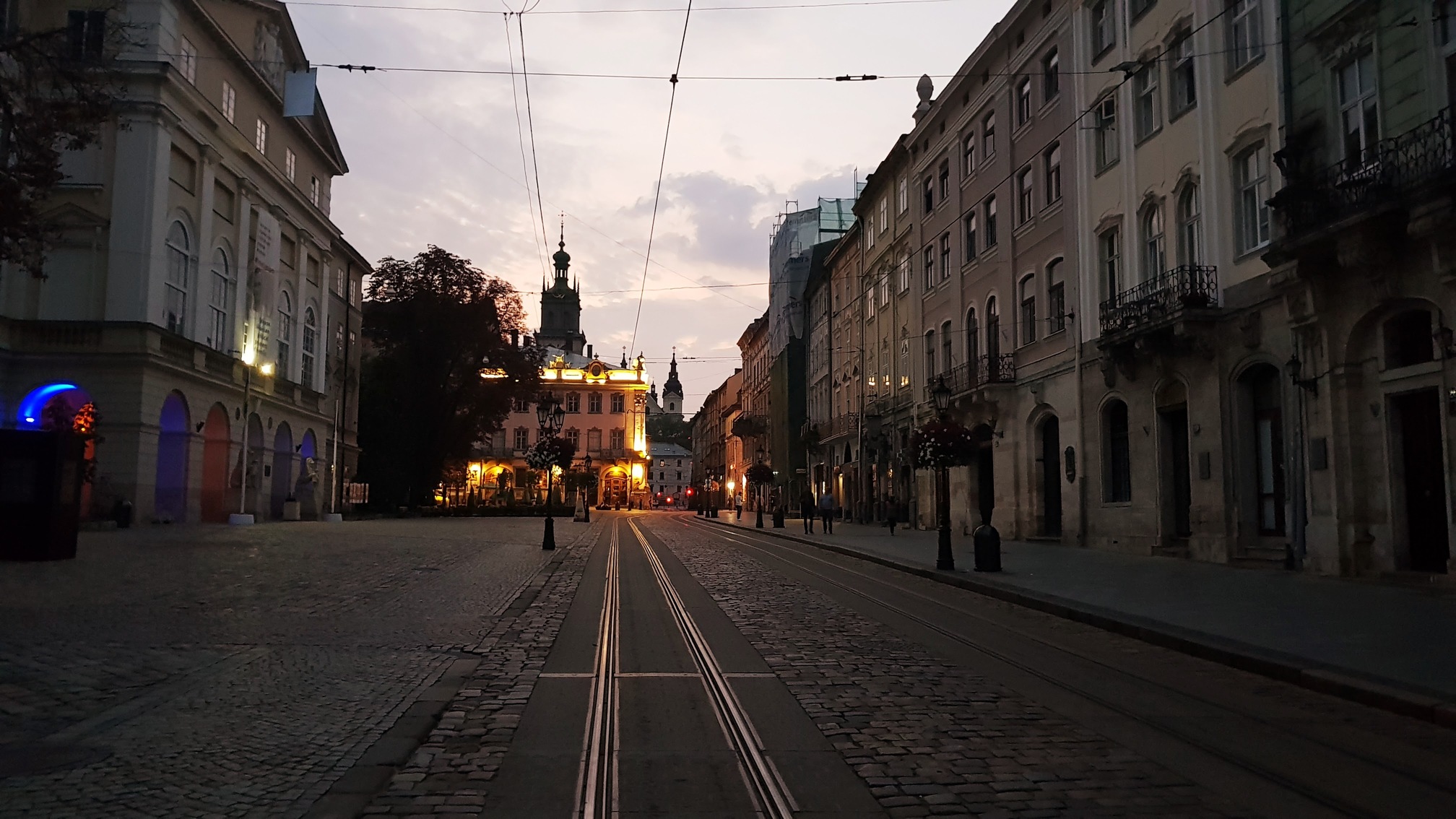 
                                        Координаты: ≈ <a href='https://maps.google.com/maps?ll=49.841389, 24.031111&q=49.841389, 24.031111&spn=0.5,0.5&t=h&hl=ua' target='_blank'>49.841389, 24.031111</a>.
                                        Высота над уровнем моря: ≈ 318 м.
                                        Дата: 05.08.2018 05:27
                                    