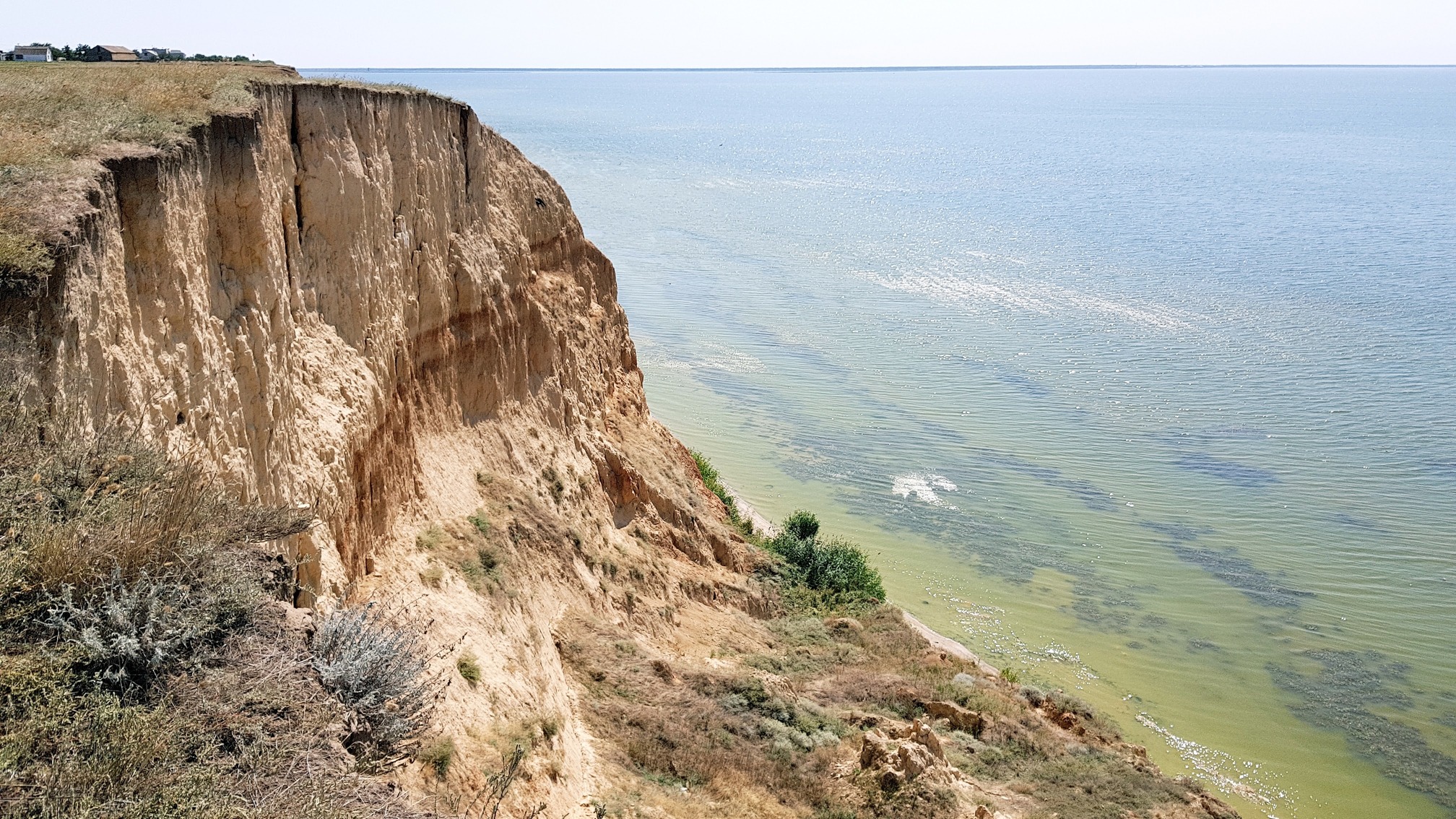 
                                        Координаты: ≈ <a href='https://maps.google.com/maps?ll=46.571389, 32.143889&q=46.571389, 32.143889&spn=0.5,0.5&t=h&hl=ua' target='_blank'>46.571389, 32.143889</a>.
                                        
                                        Дата: 19.08.2018 13:48
                                    